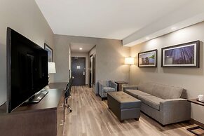 Best Western Premier Northwood Hotel