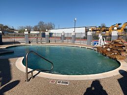 Sunrise Inn & Suites