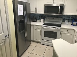 Celadon: Unit 102 by Forehand Rentals