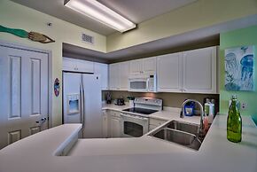 Celadon: Unit 102 by Forehand Rentals