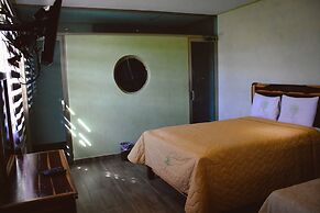 Hotel Los Cedros Uayamon