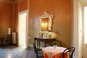 Chez Moi Lecce Charme B&B