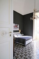 Chez Moi Lecce Charme B&B