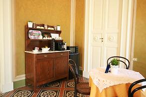 Chez Moi Lecce Charme B&B
