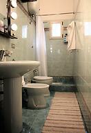 Chez Moi Lecce Charme B&B