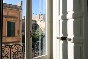 Chez Moi Lecce Charme B&B