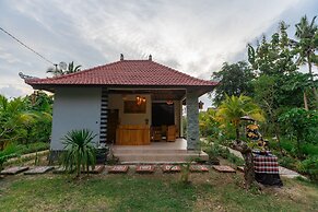 Penida Sunset Ocean View Bungalows