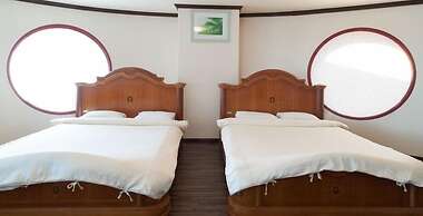 Benikea Mountain and Sea Daepo Port