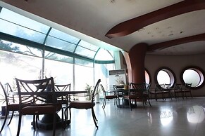 Benikea Mountain and Sea Daepo Port