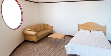 Benikea Mountain and Sea Daepo Port