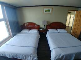 Benikea Mountain and Sea Daepo Port