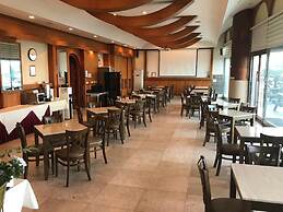 Benikea Mountain and Sea Daepo Port