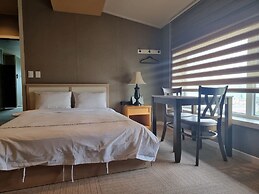 Benikea Mountain and Sea Yangyang