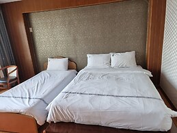 Benikea Mountain and Sea Yangyang