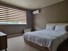 Benikea Mountain and Sea Yangyang