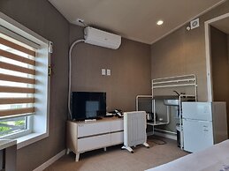 Benikea Mountain and Sea Yangyang