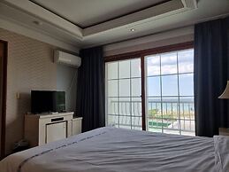 Benikea Mountain and Sea Yangyang