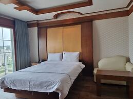 Benikea Mountain and Sea Yangyang