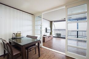 Benikea Mountain and Sea Sokcho