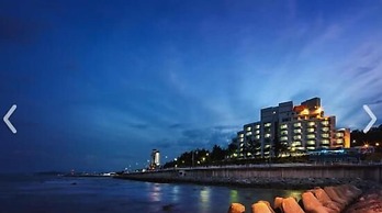 Benikea Mountain and Sea Sokcho