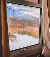 The Niseko Ski Lodge - Higashiyama