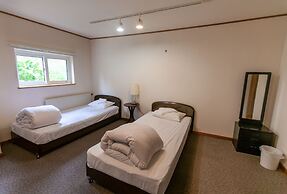 The Niseko Ski Lodge - Higashiyama