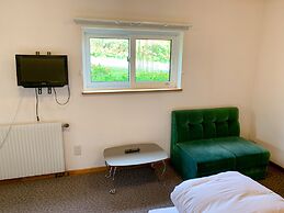 The Niseko Ski Lodge - Higashiyama