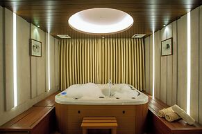 Holiday Inn Dhaka City Centre by IHG