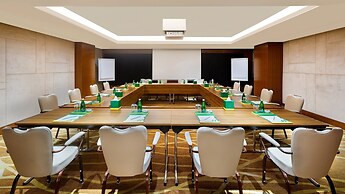 Holiday Inn Dhaka City Centre by IHG