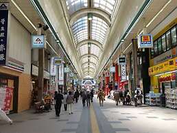 Cozy and Convenient Royal Heights