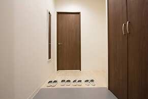 Cozy and Convenient Royal Heights