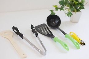 Cozy and Convenient Royal Heights