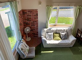 Trailside Apartments & Chalet