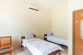 OYO 2471 Swarna Raya