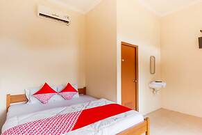 OYO 2471 Swarna Raya