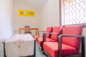 OYO 2826 Panderman Residence