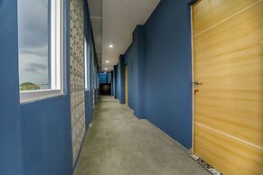 Super OYO Collection O 2627 Ratamya Co-living