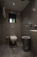 Hotel Malad Inn