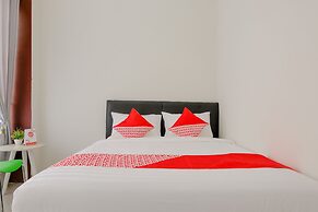 Super OYO Capital O 2798 Semeru Residence Syariah