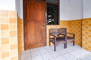 SPOT ON Sartika Inn Pati