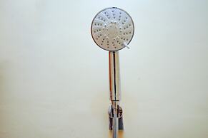 OYO 2656 Az Zahra Residence Syariah