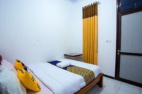OYO 2718 Backpacker's Homestay Jlegong
