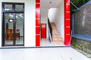 OYO 2718 Backpacker's Homestay Jlegong