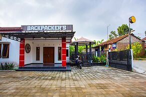 OYO 2718 Backpacker's Homestay Jlegong