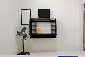 SPOT ON 2723 Gatsu Kost