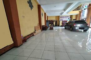 SPOT ON 2689 Safira Family Residence Syariah