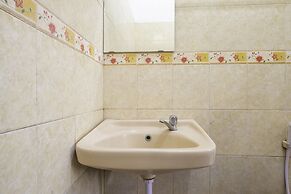 OYO 2728 Sinulingga Residence