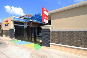 OYO 2630 Wisma Fahza Syariah