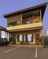 Marle' Lodge Bed & Breakfast