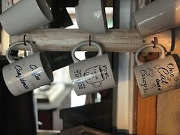 Marle' Lodge Bed & Breakfast